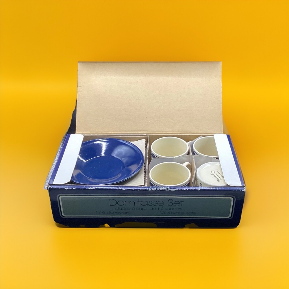 Vtg Potpourri Press Demitasse Set - 4 Cups & Saucers - Stoneware in Original Box